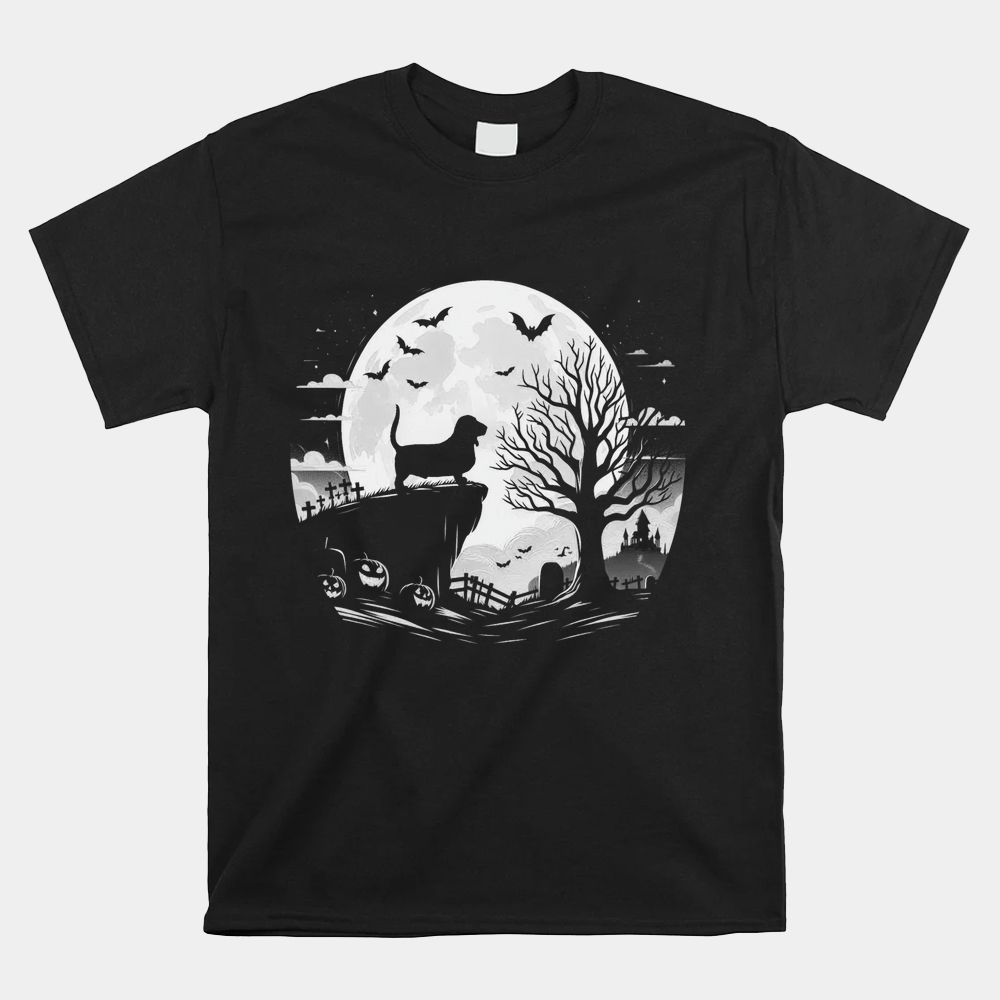 Basset Hound Dog And Moon Howl In Forest Dog Halloween Shirt