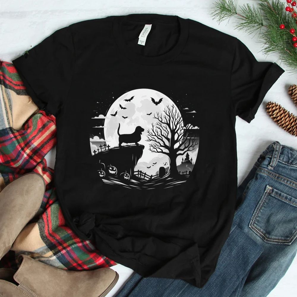 Basset Hound Dog And Moon Howl In Forest Dog Halloween Shirt